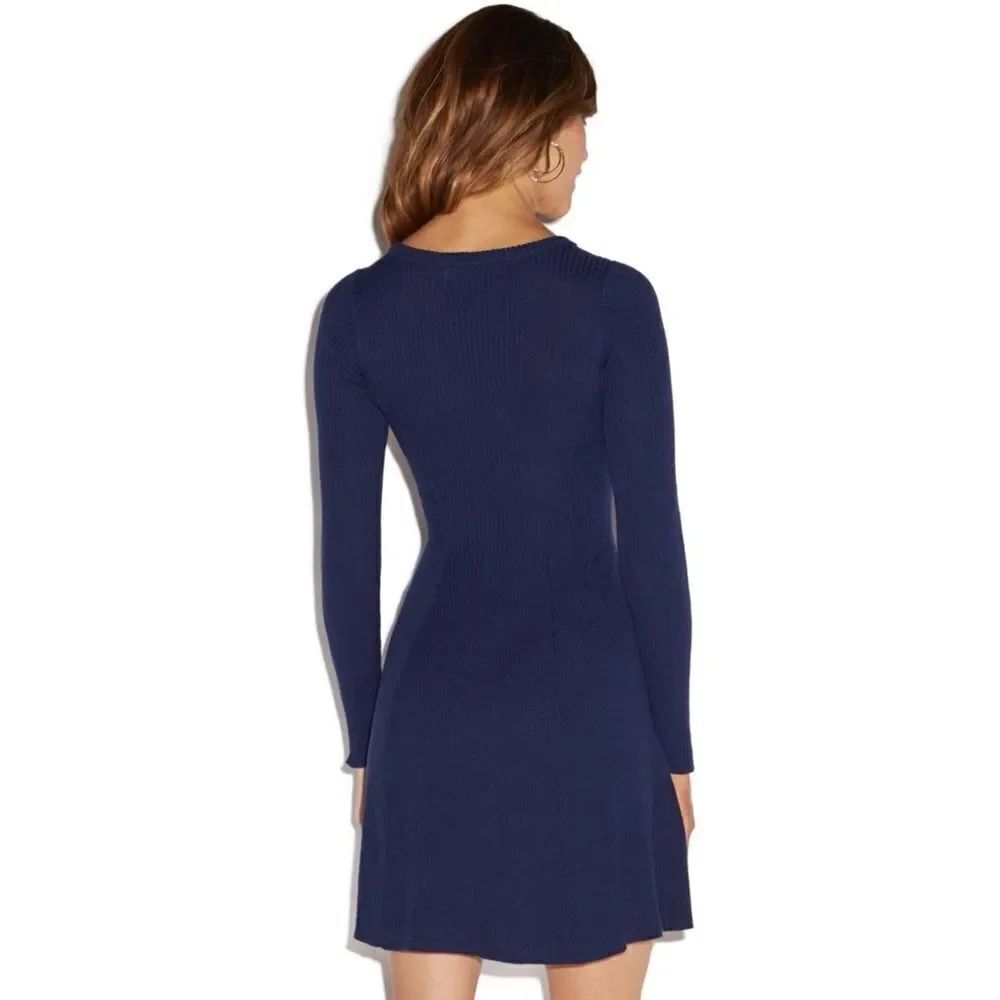 ✨ CUTOUT FIT AND FLARE SWEATER DRESS✨ - Picture 3 of 3